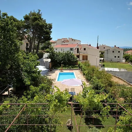 King Size With Private Pool * Podstrana