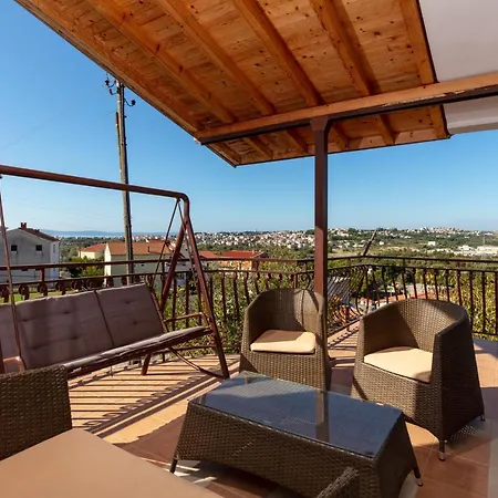 King Size With Private Pool